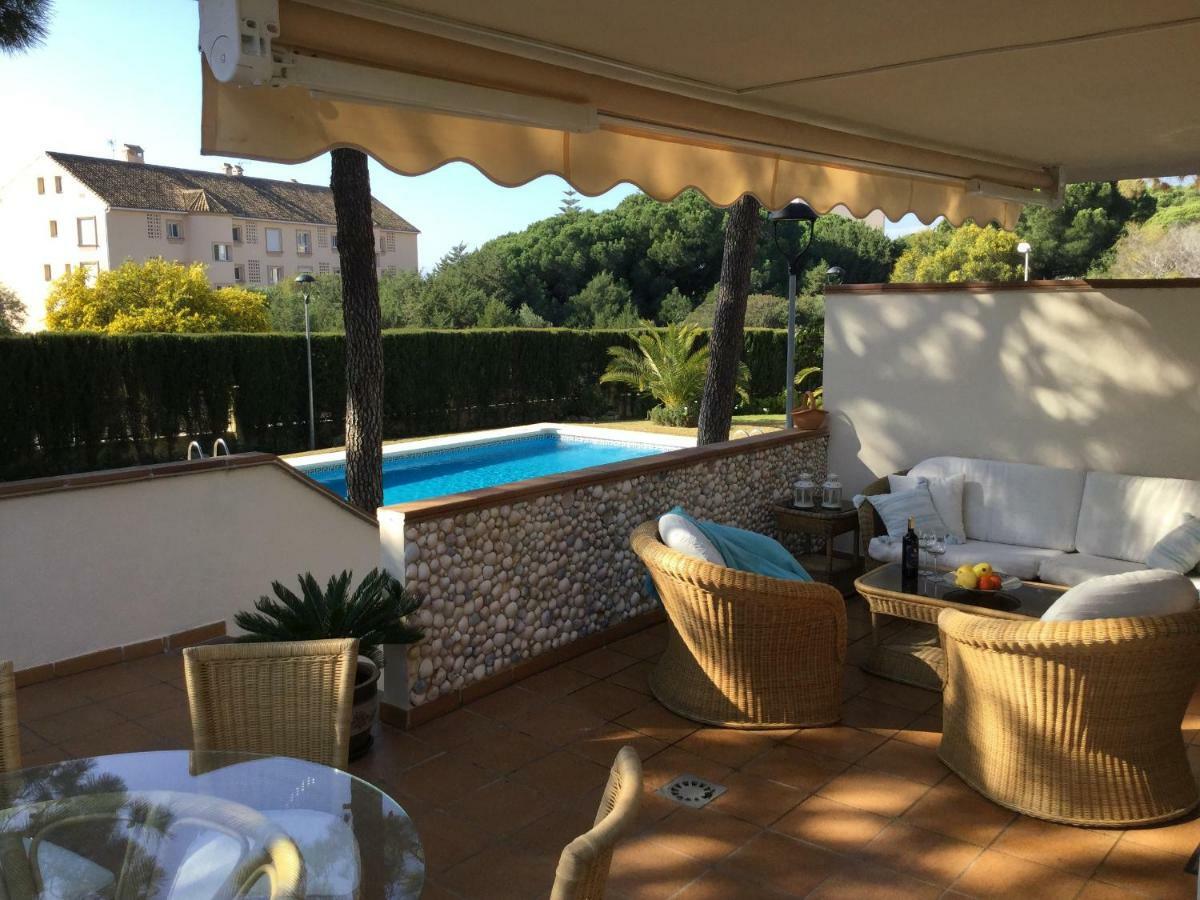 Very Family Apartment, Direct Pool Access Marbella